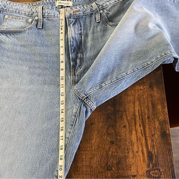 Madewell The Tall Curvy Perfect Vintage Straight Jean in Seyland Wash - Picture 15 of 16
